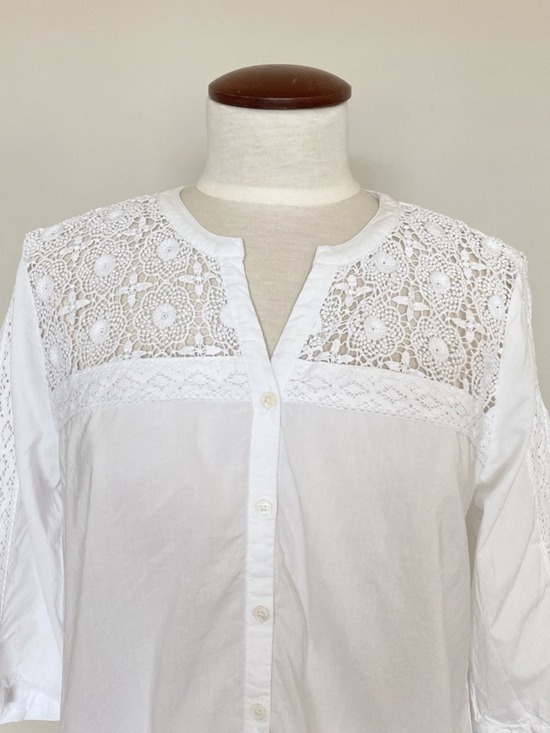 Jacob Tops - Chic by Jacob White Lace Detail Button Front Blouse 3/4 Sleeve Sz M